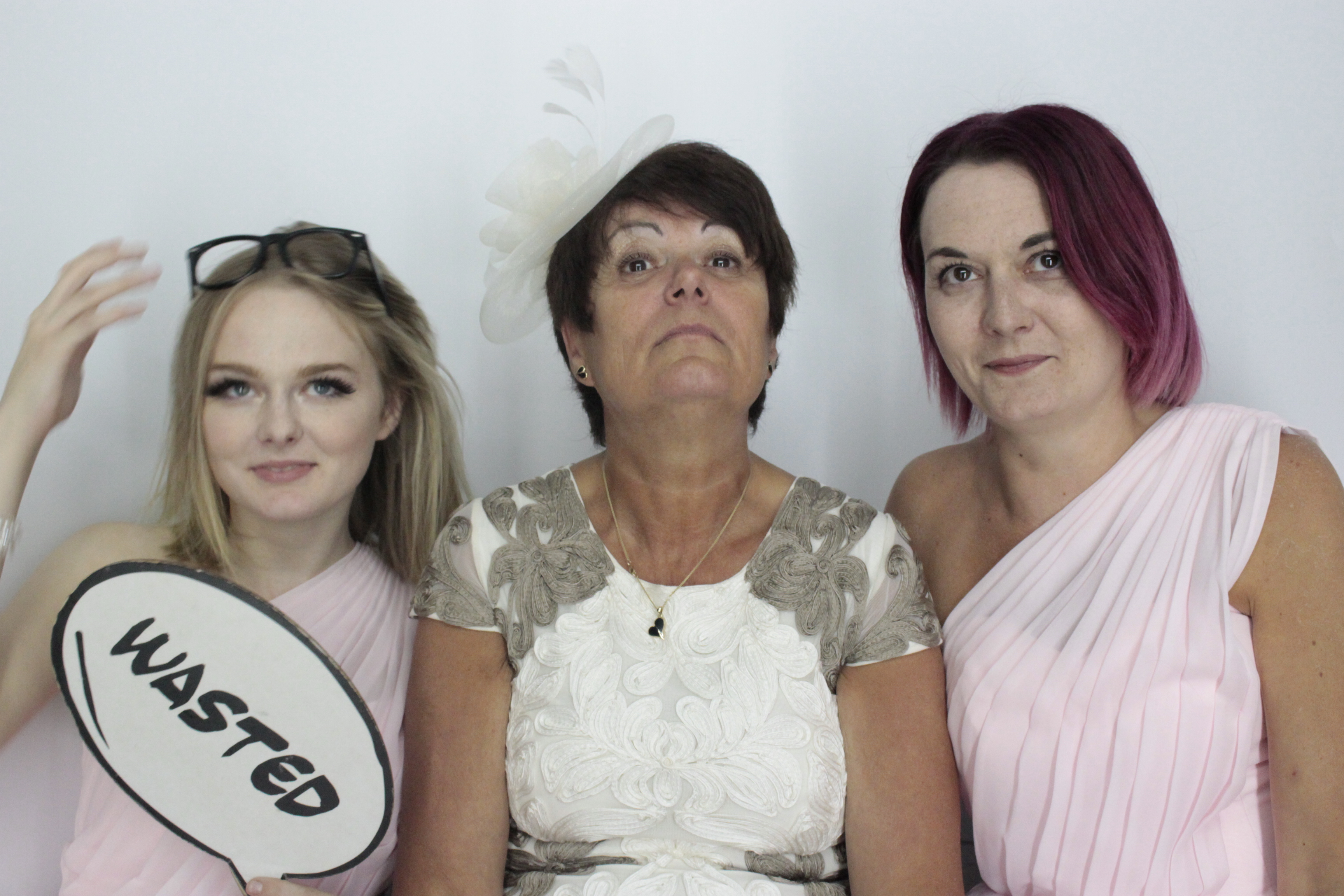 James and Tracy’s wedding  | View more photos from the event at gallery.myphotoboothexperience.co.uk/u/MyPhotoBoothExperienceLtd/James-and-Tracy’s-wedding